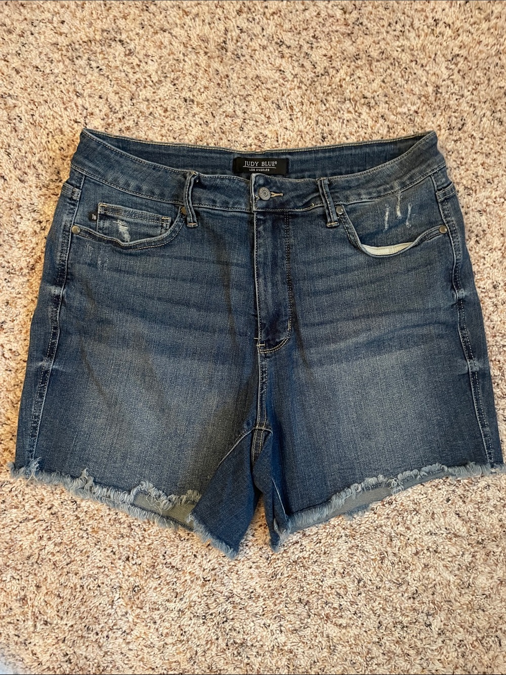 Judy Blue Medium-Dark Blue Frayed Hem Denim Shorts